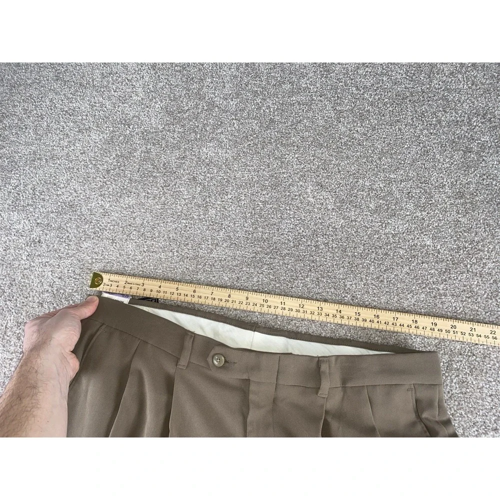 Haggar Flexible Waist Microfiber Non‎ Iron Pleated Pants Mens 38x29 Taupe Preppy